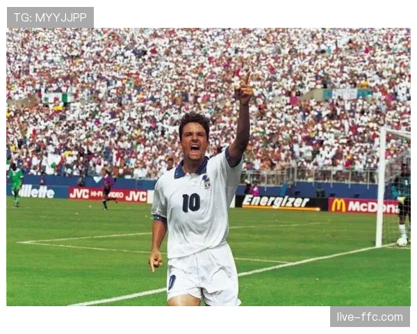 前法国国脚罗伯特·皮雷斯谈现代足球对边前卫位置要求的演变